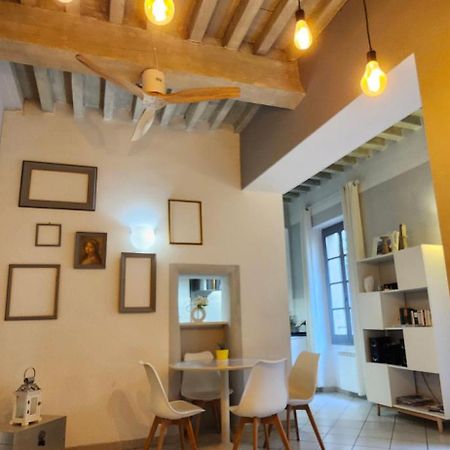 Le Barreme Appartement Arles Buitenkant foto
