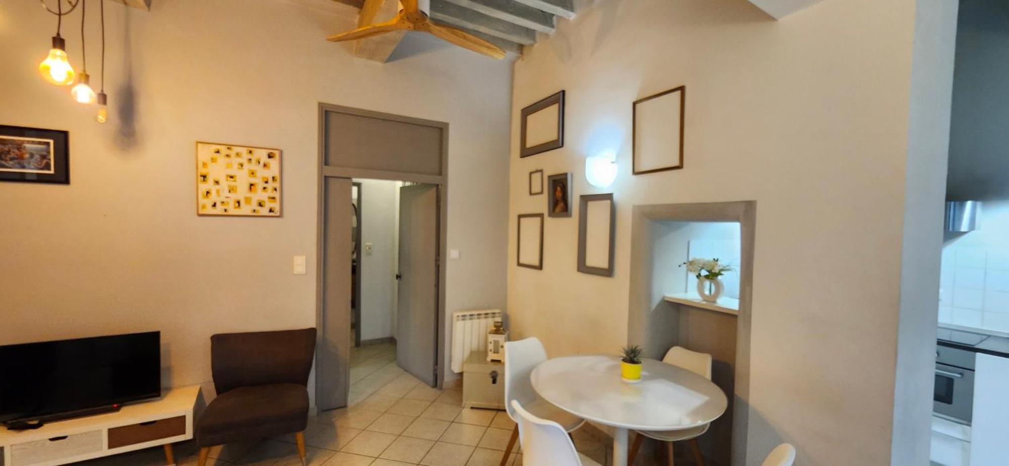 Le Barreme Appartement Arles Buitenkant foto