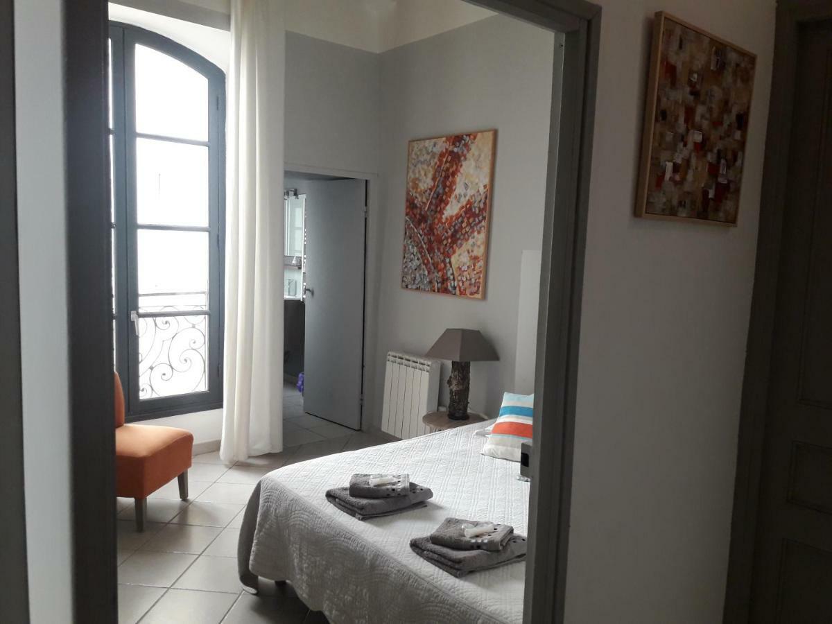 Le Barreme Appartement Arles Buitenkant foto