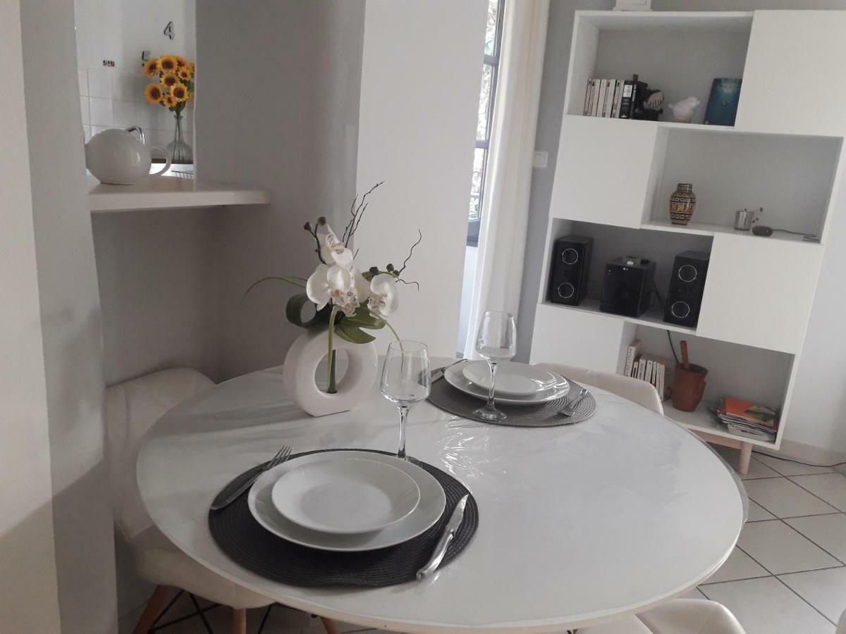 Le Barreme Appartement Arles Buitenkant foto